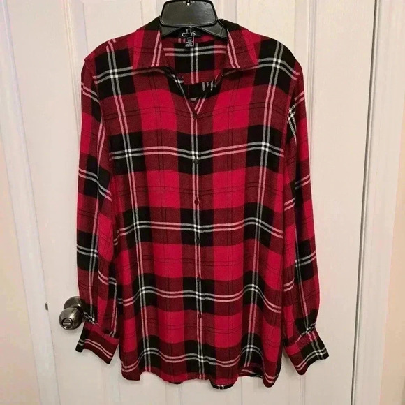 Chaps Ladies Red Plaid Shirt Medium Blouse Lightweight Red Black White Tunic - Picture 13 of 14